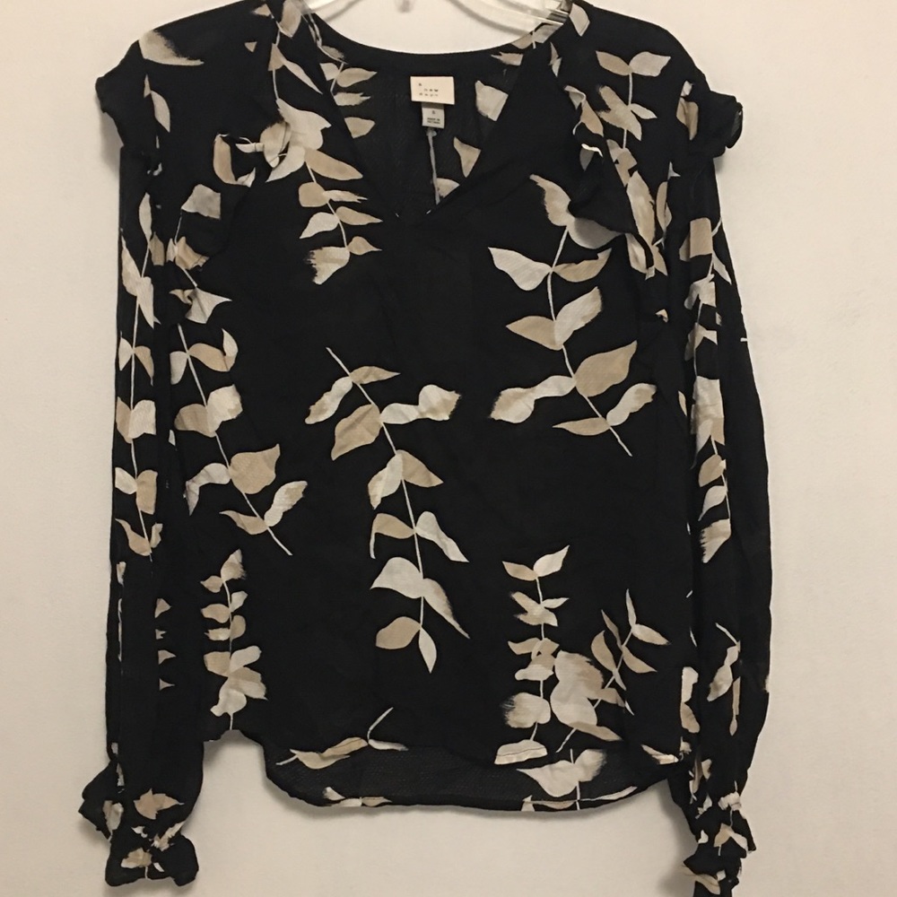 Floral Print Blouse with Ruffles high/low Small
